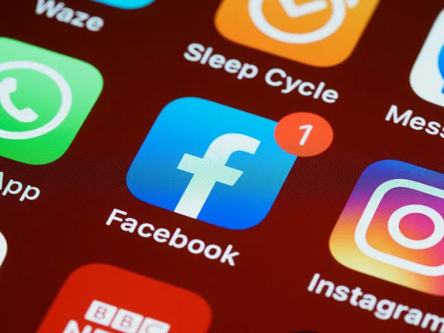 Closeup of a Facebook icon with a notification
